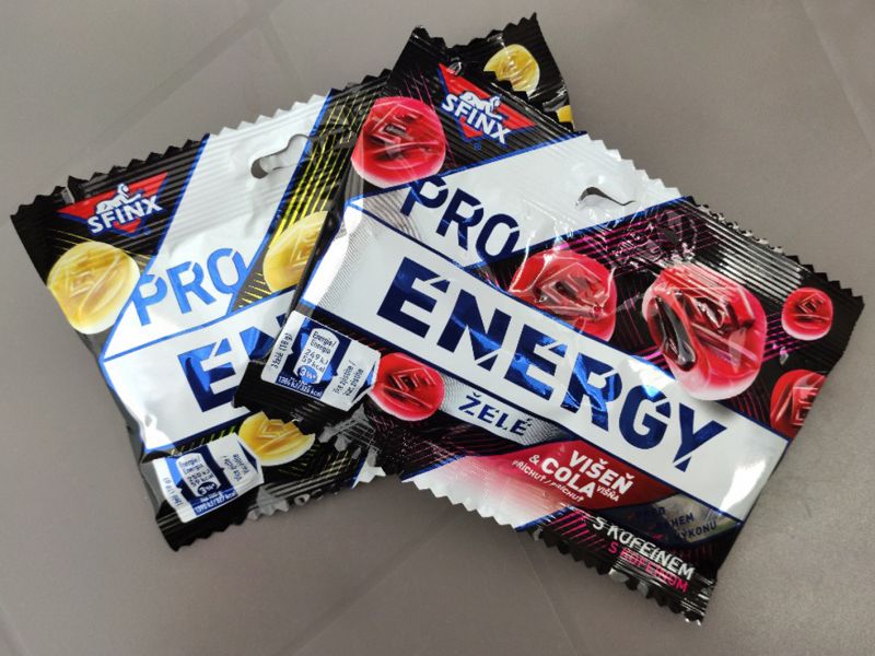 Nové PRO ENERGY bonbóny jsou dodávány ve dvou příchutích višeň+cola a citrus.