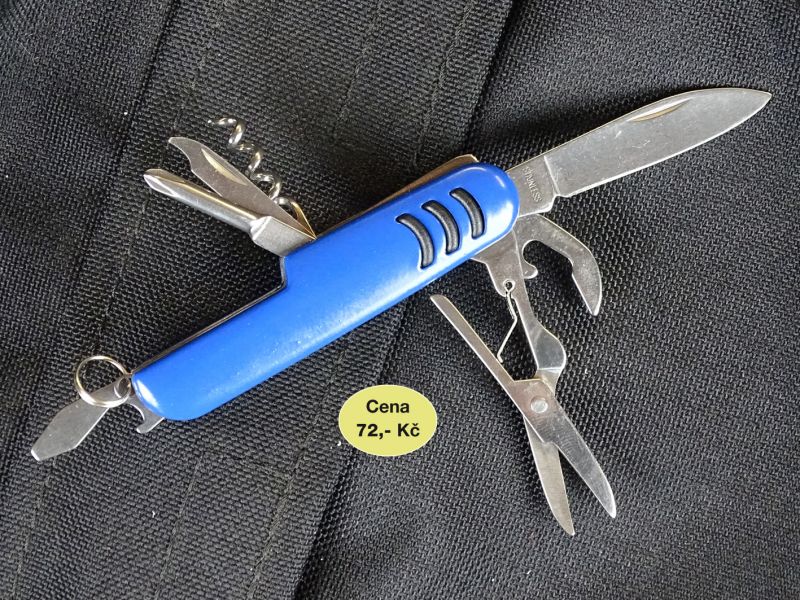 Nožík Shakon v sobě ukrývá 7 funkcí: nůž, vývrtku, čistič nehtů, křížový šroubovák, otevírák konzerv, otevírák korunkových uzávěrů a nůžky. Jeho hmotnost dosahuje 49 gramů. Délka zavřeného nože je 75 mm, šířka 21 mm a výška 12 mm. Délka čepele nože je 41 mm. A jeho cena je 72,- Kč.