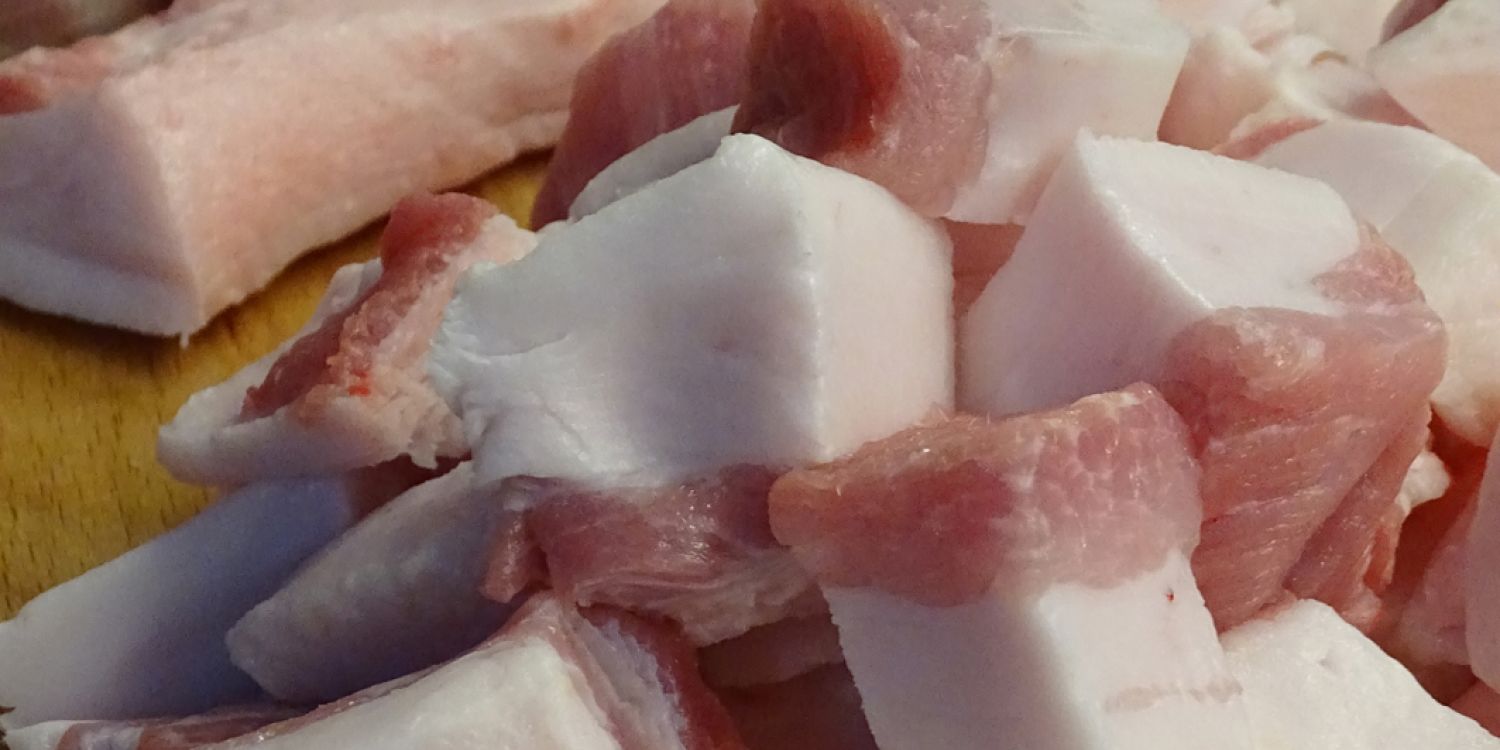 škvaření SÁDLA a ŠKVARKY