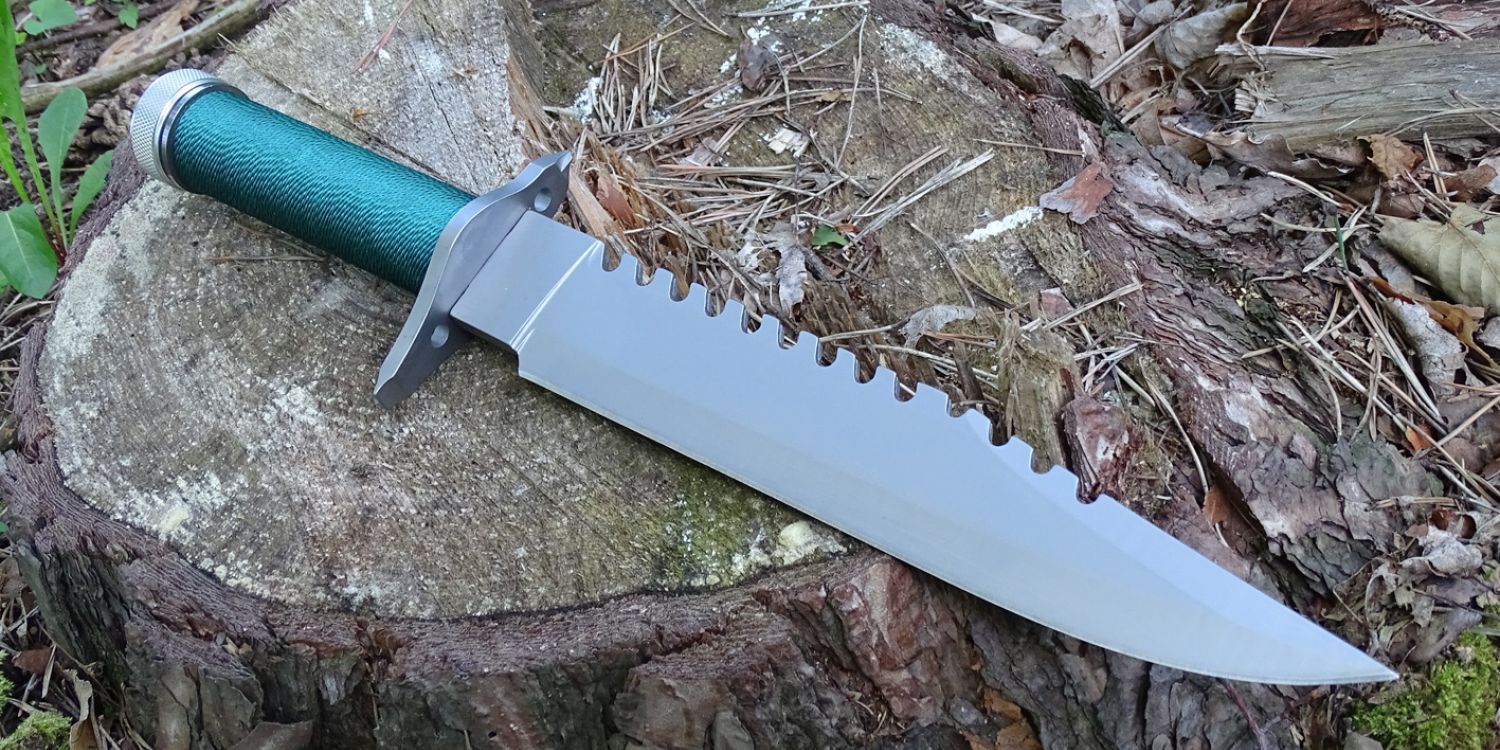 všechny nože Johna Ramba RAMBO je zpět! filmové rekvizity, anebo plně funkční nástroje