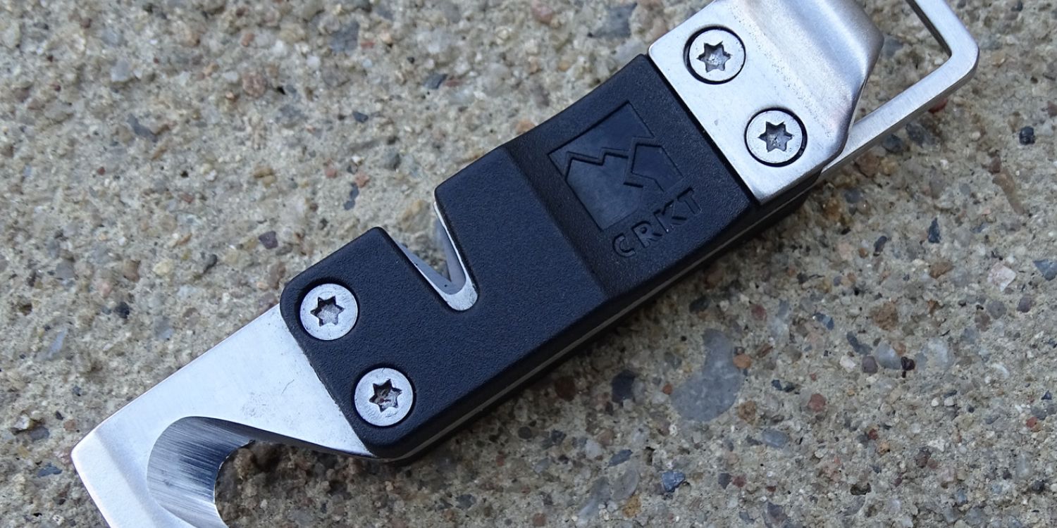 CRKT víceúčelový přívěšek s brouskem