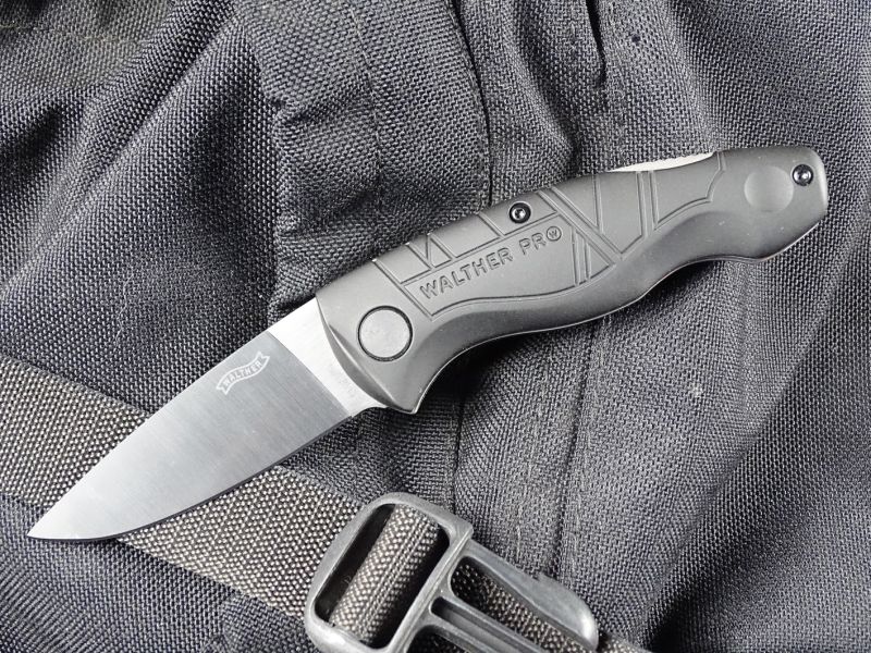 keramický zavírák WALTHER čepel zlomíte jak nic!