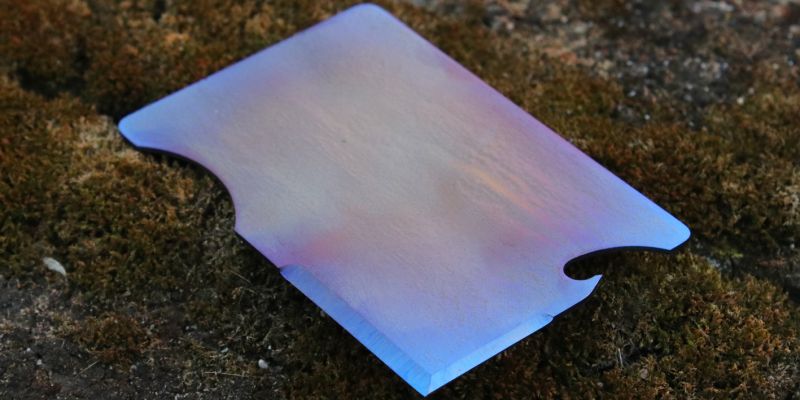 INOVOVANÁ NEMESIS II titanová karta